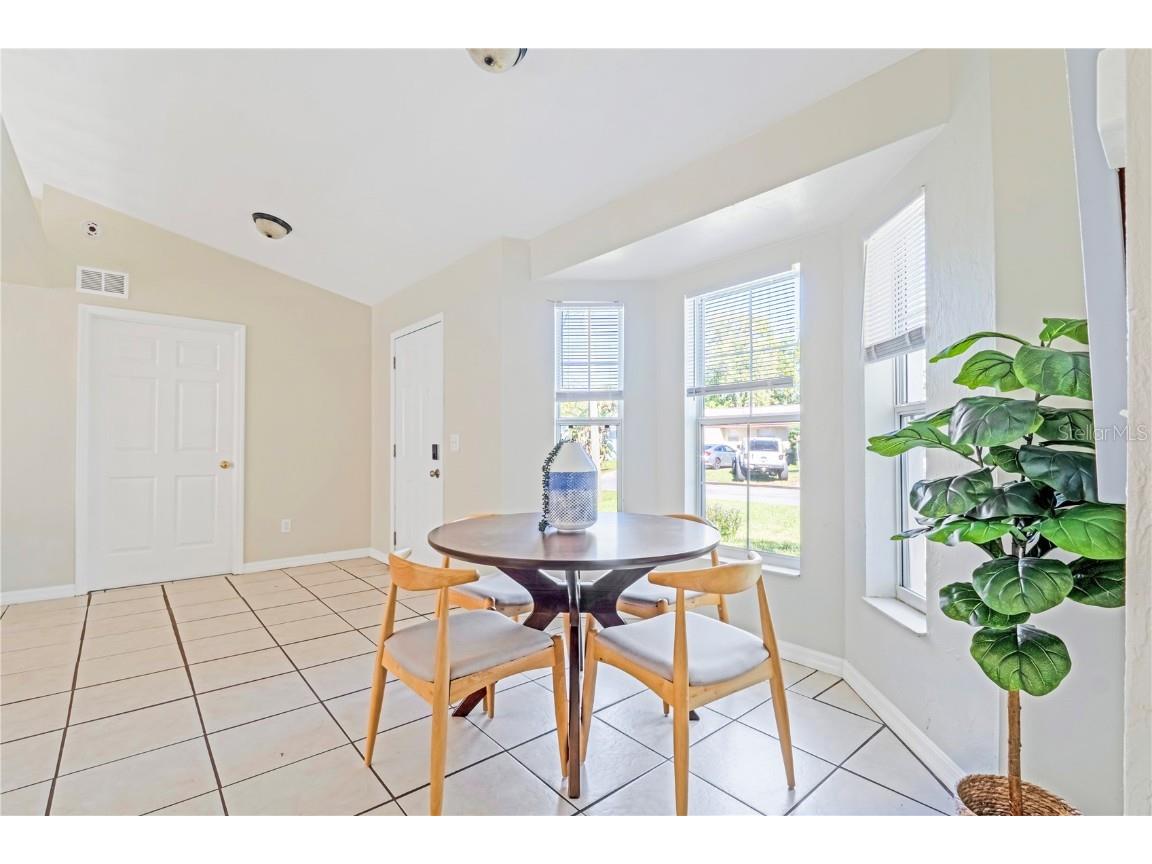 816 Grove Avenue Daytona Beach FL 32117 V4945702 image13