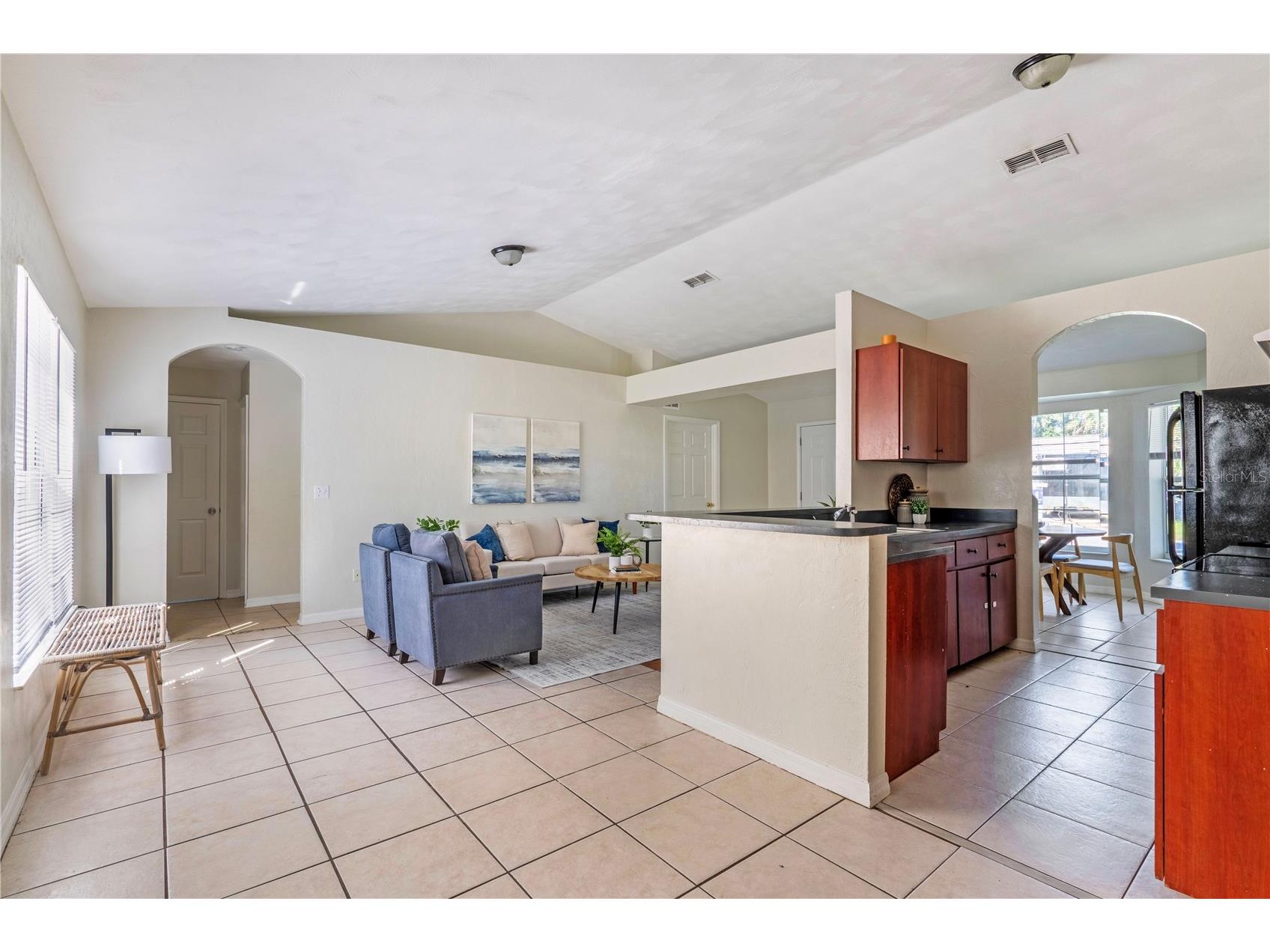 816 Grove Avenue Daytona Beach FL 32117 V4948360 image9