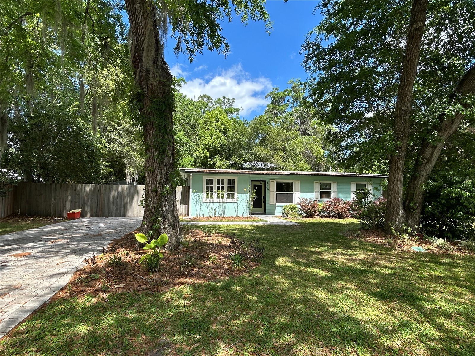 816 NE 9th Avenue Gainesville FL 32601 GC539652 image1
