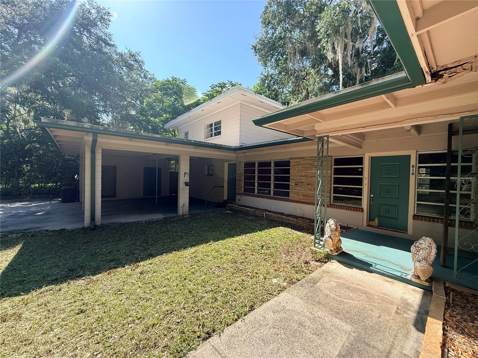 816 NW 14th Ave. Gainesville FL 32601 GC541668 image2