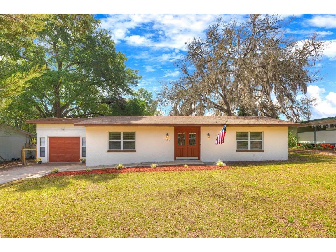816 Overhill Road Deland FL 32720 V4941779 image1