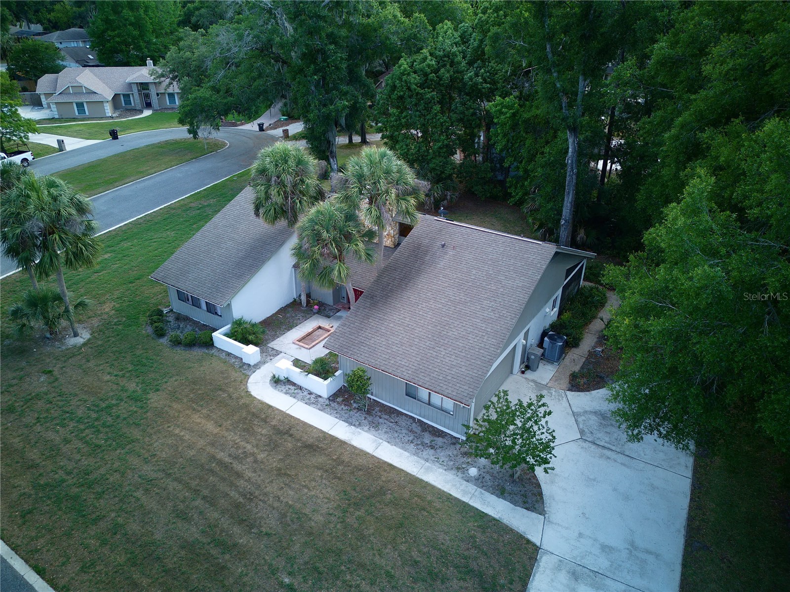 816 Pine Shadow Drive Apopka FL 32712 O6403564 image1