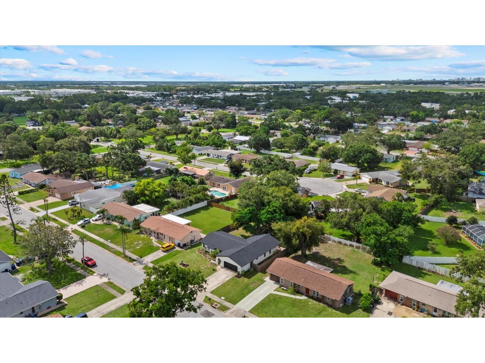 816 Queen Palm Lane Sarasota FL 34243 A4689412 image26