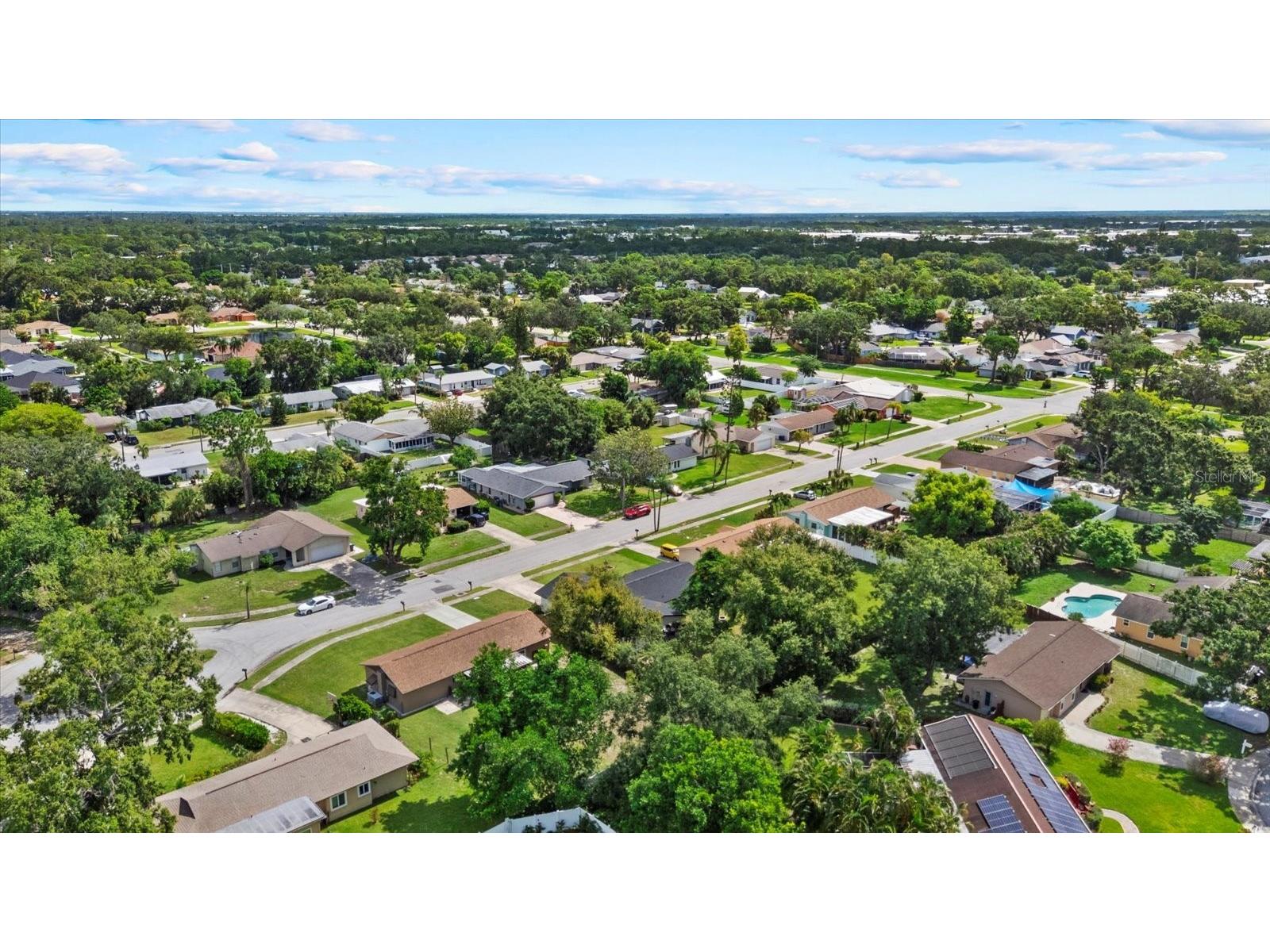 816 Queen Palm Lane Sarasota FL 34243 A4689412 image27
