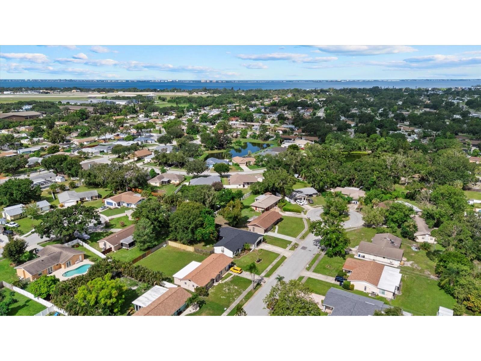 816 Queen Palm Lane Sarasota FL 34243 A4689412 image29
