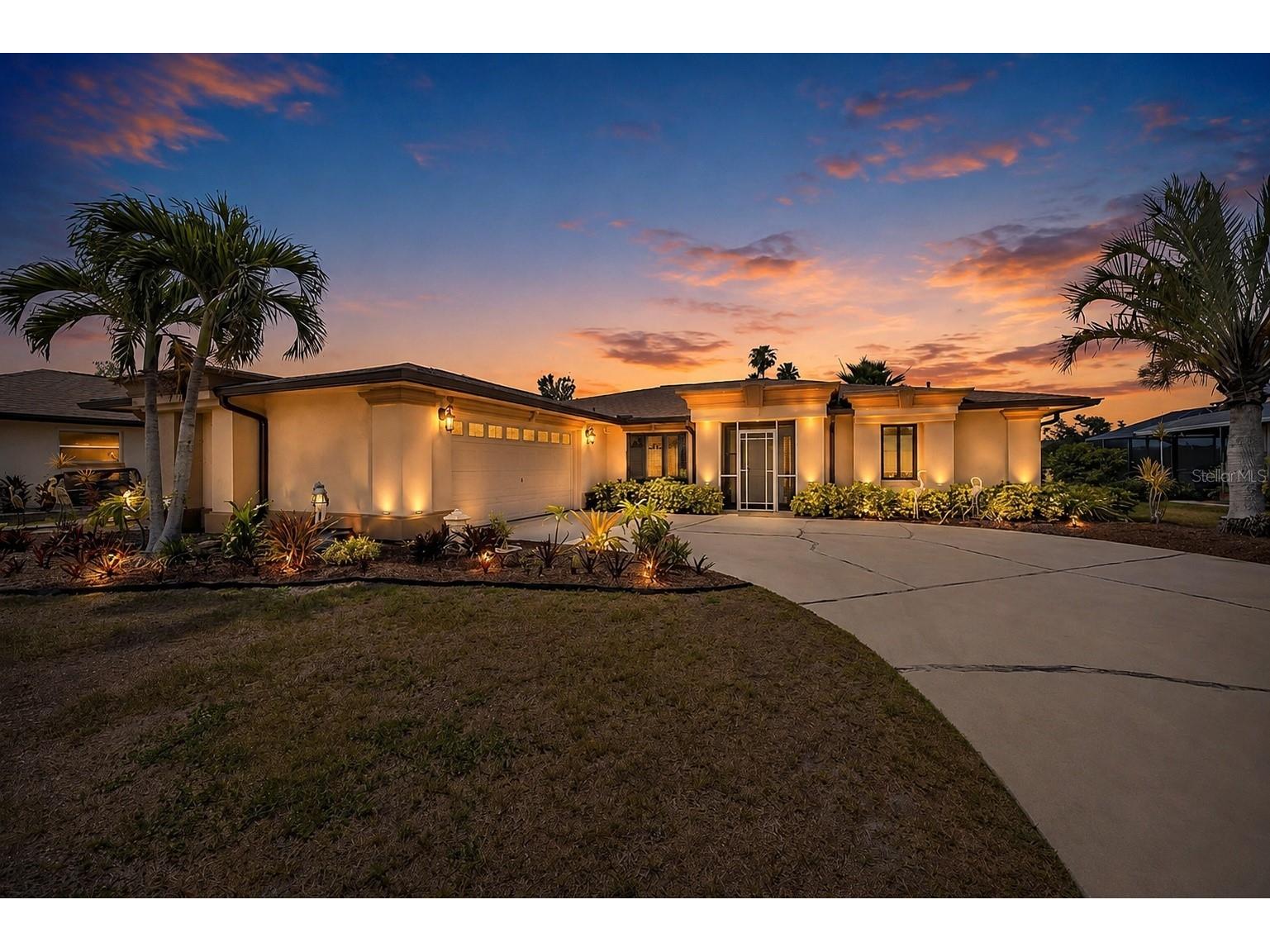 816 S Gondola Drive Venice FL 34293 A4692367 image1
