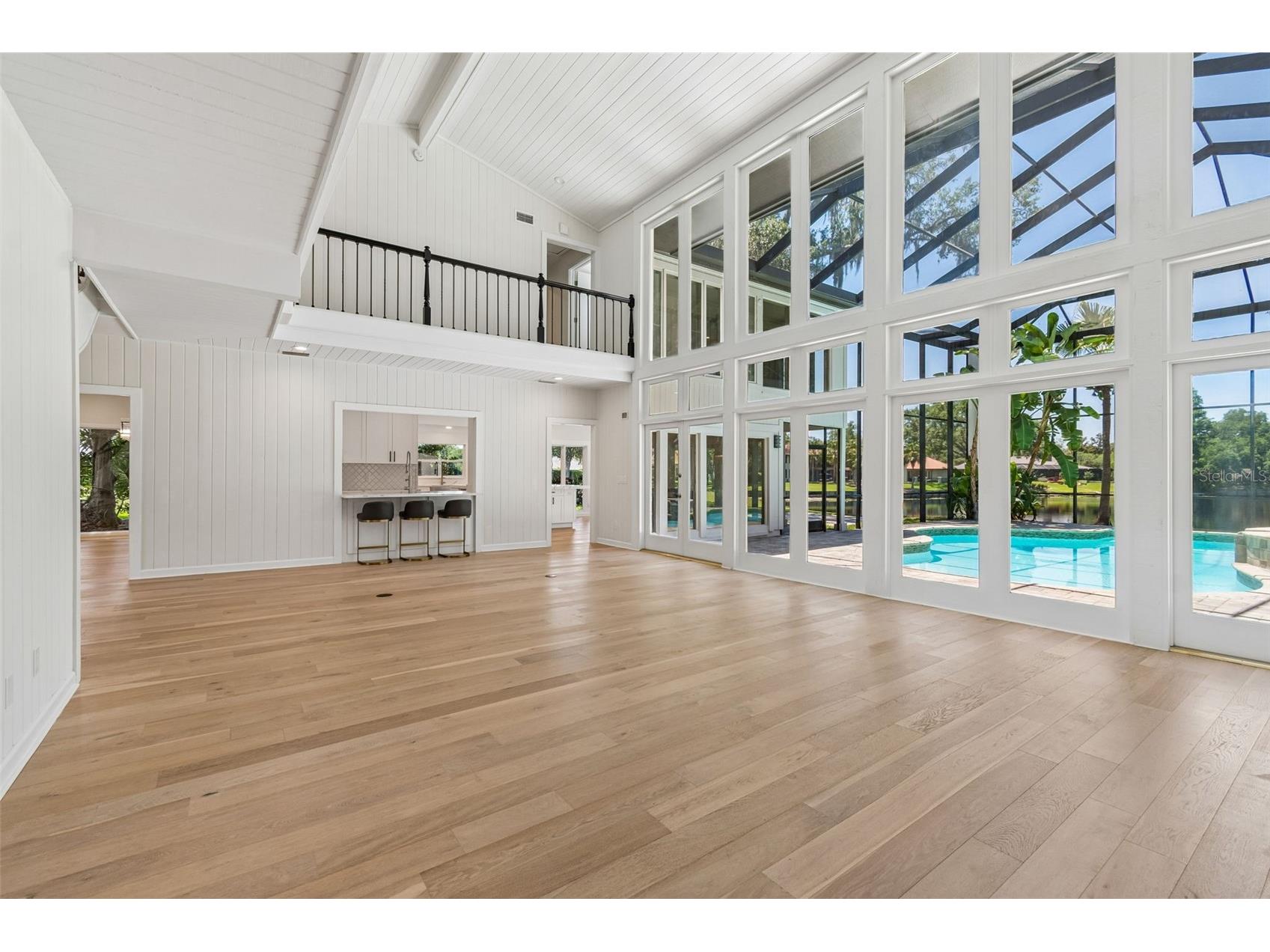 816 Taray De Avila Tampa FL 33613 - LAKE TARAY TB8508267 image11