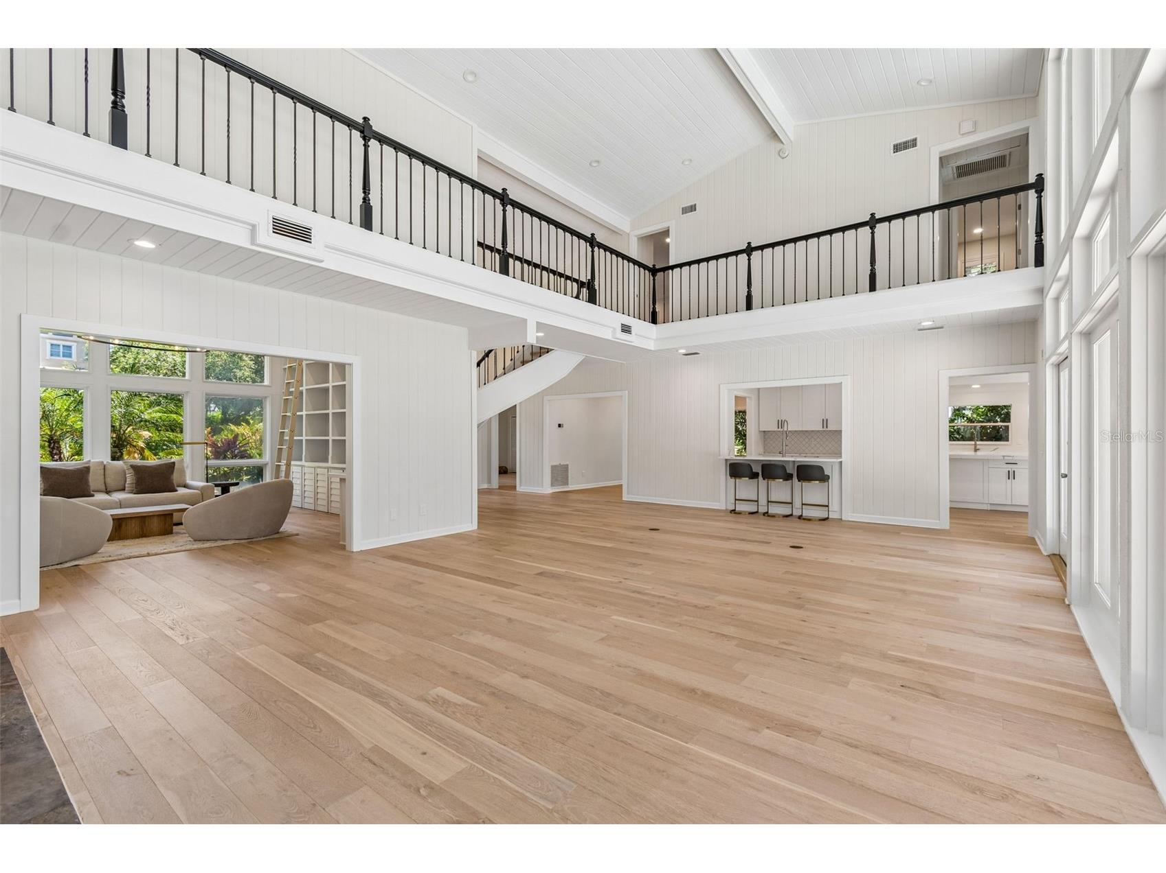 816 Taray De Avila Tampa FL 33613 - LAKE TARAY TB8508267 image12