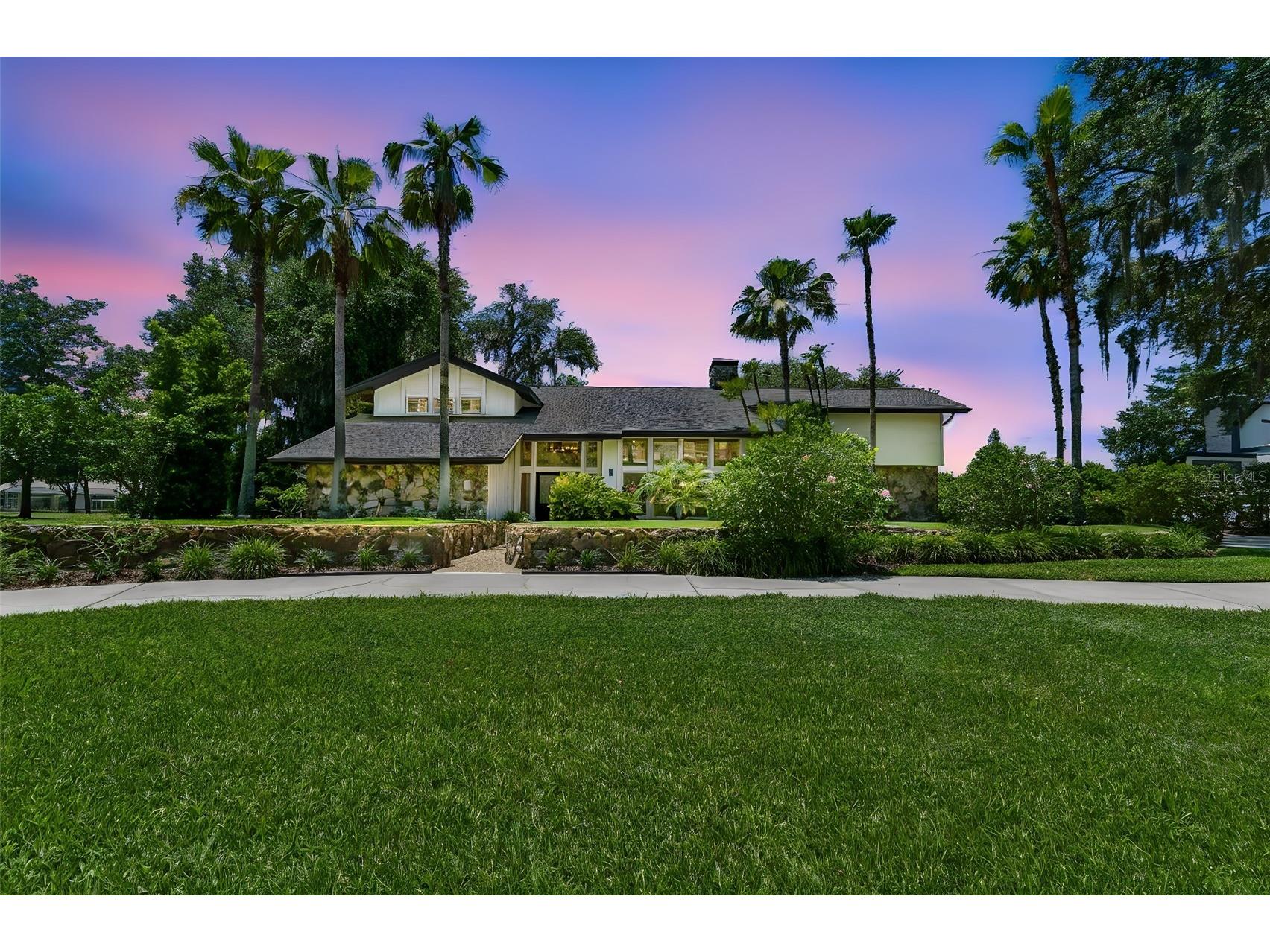 816 Taray De Avila Tampa FL 33613 - LAKE TARAY TB8508267 image2