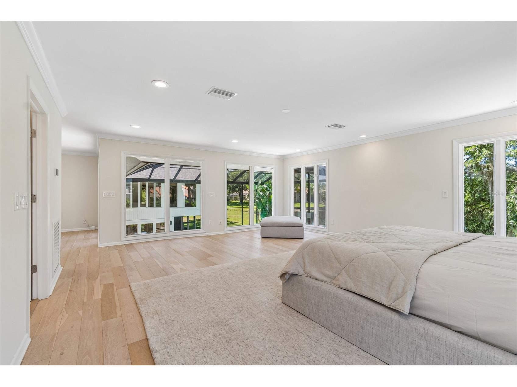 816 Taray De Avila Tampa FL 33613 - LAKE TARAY TB8508267 image30
