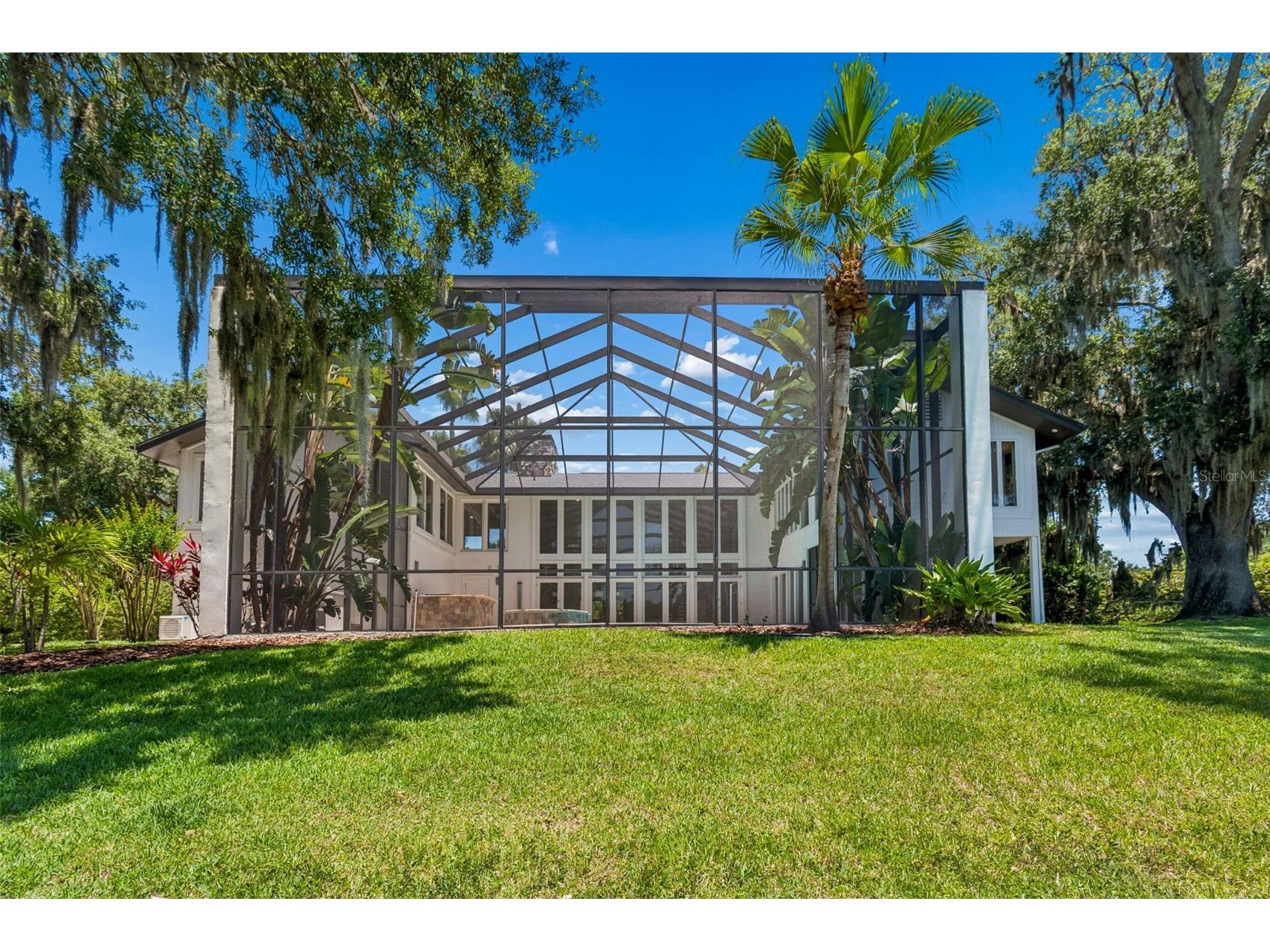 816 Taray De Avila Tampa FL 33613 - LAKE TARAY TB8508267 image49