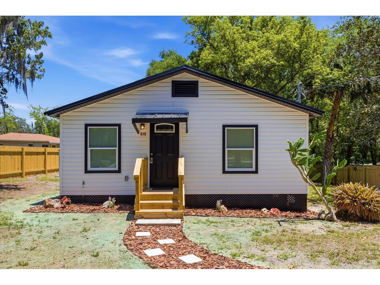 816 Woodland Avenue Leesburg FL 34748 G5112437 image1