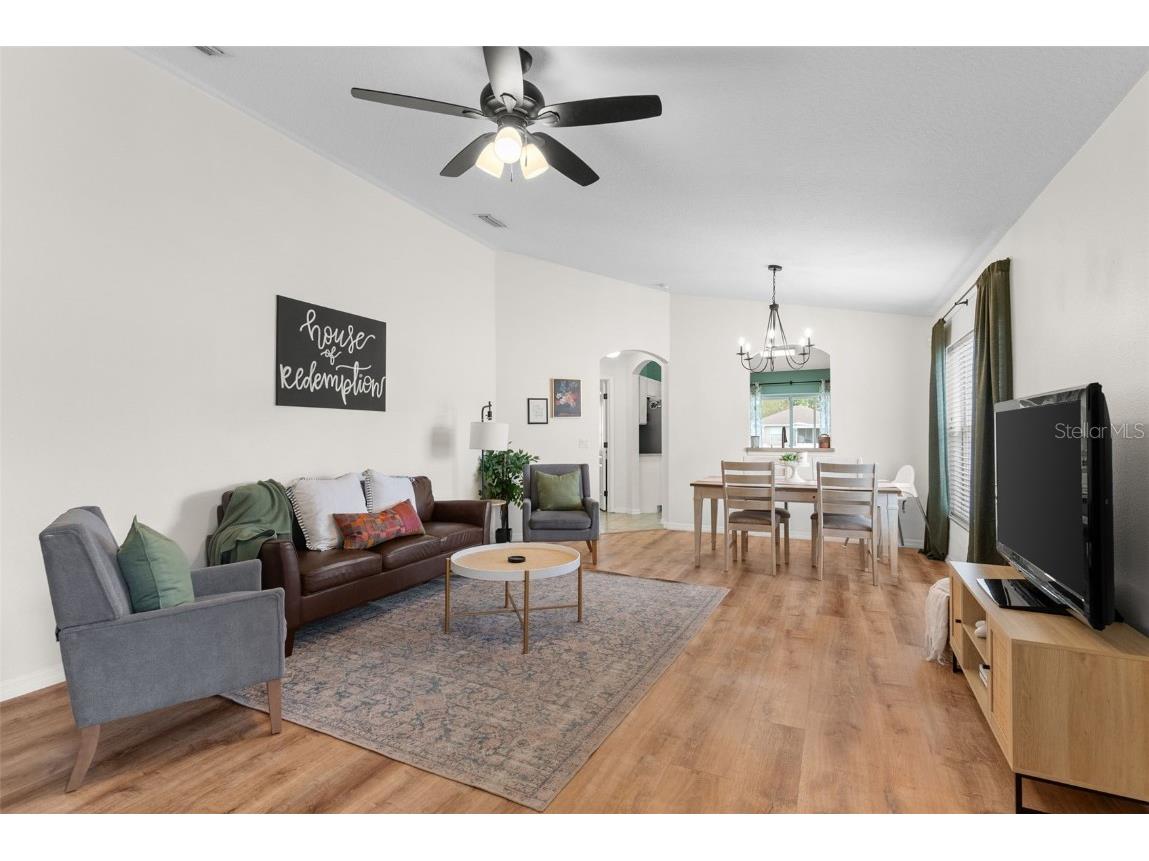 8160 S Canterbury Lake Boulevard Tampa FL 33619 L4956287 image9