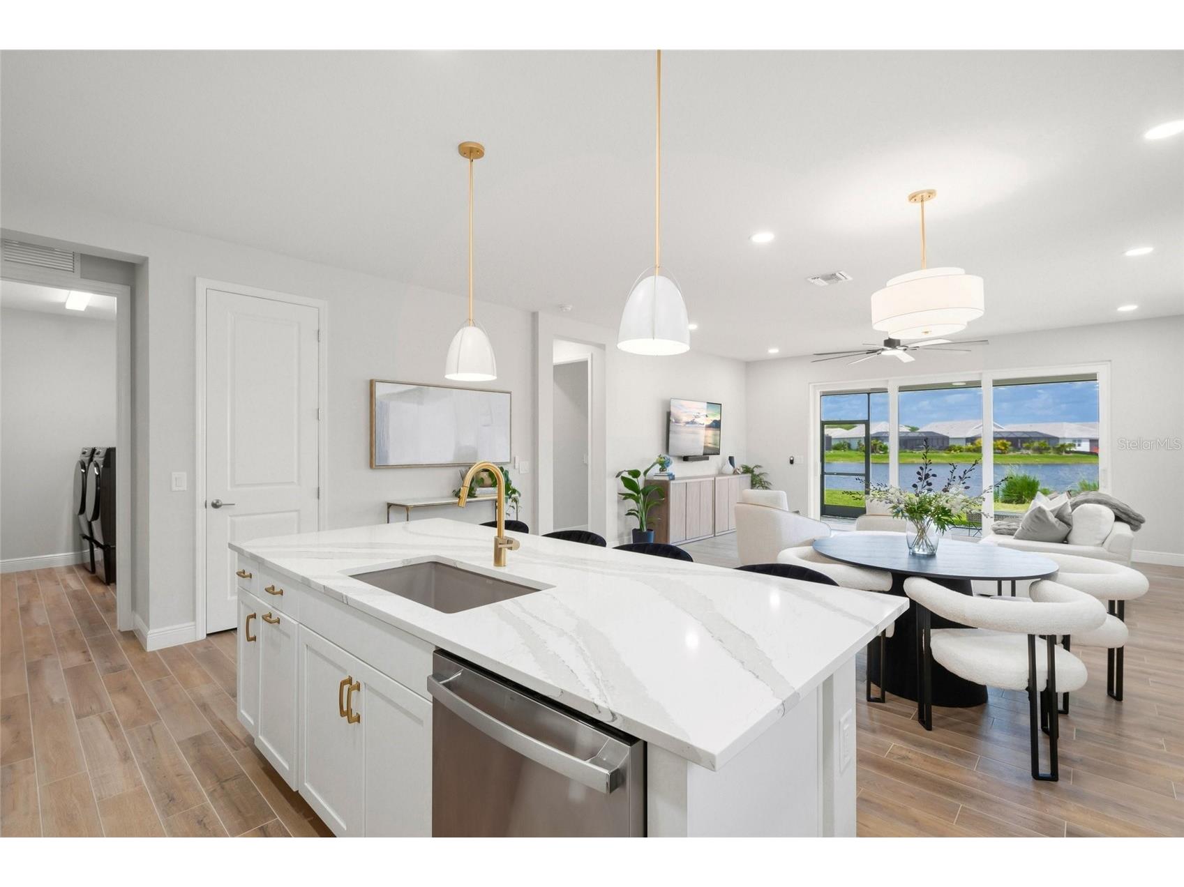 8160 Sternway Road Sarasota FL 34240 A4690080 image10