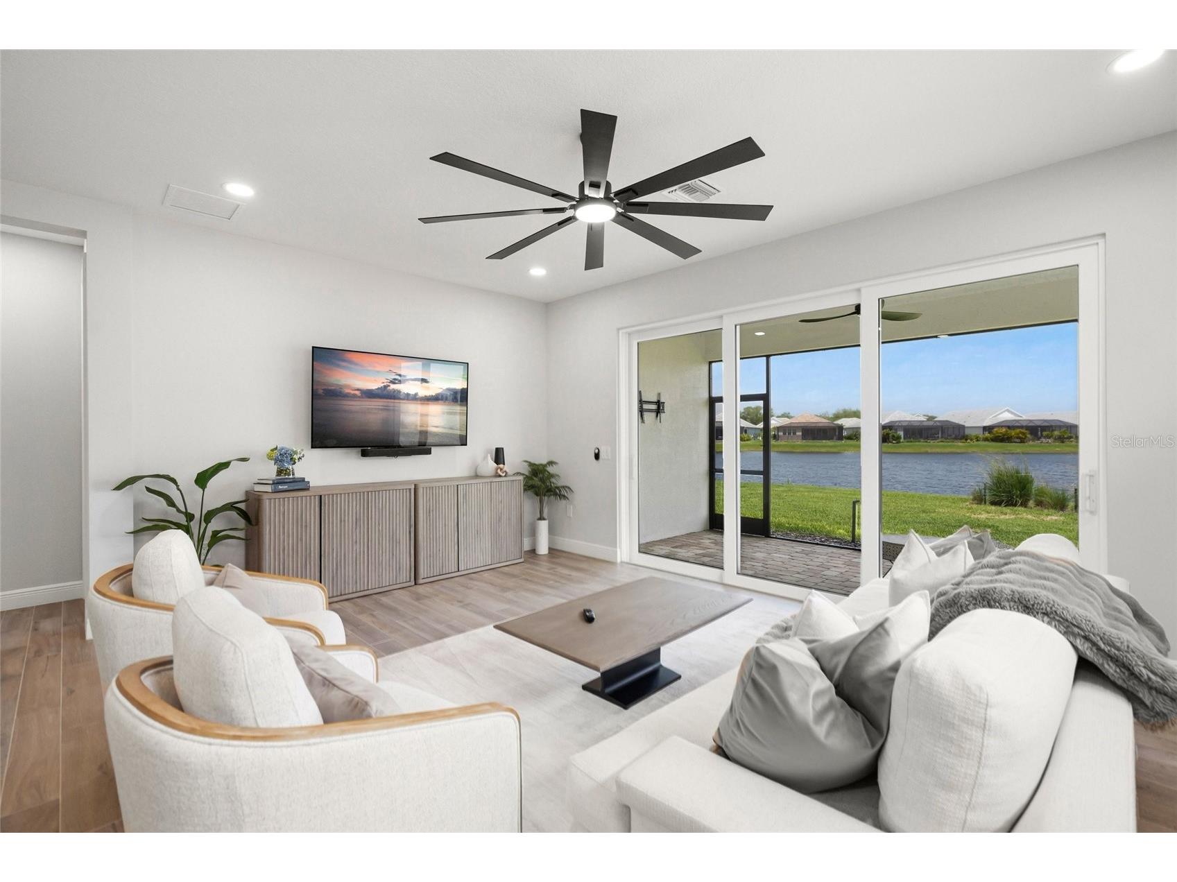 8160 Sternway Road Sarasota FL 34240 A4690080 image17