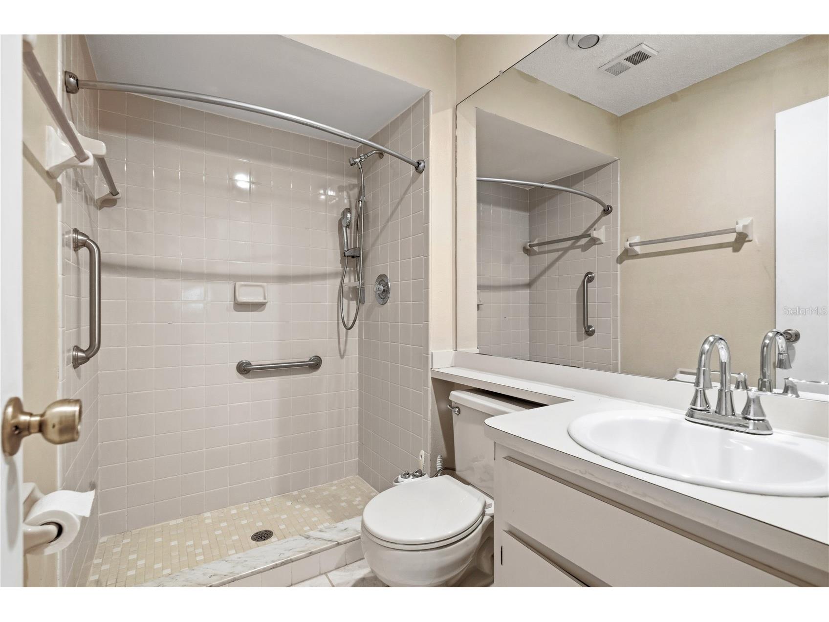 8160 Sturbridge Court #8160 Weeki Wachee FL 34613 TB8522608 image17
