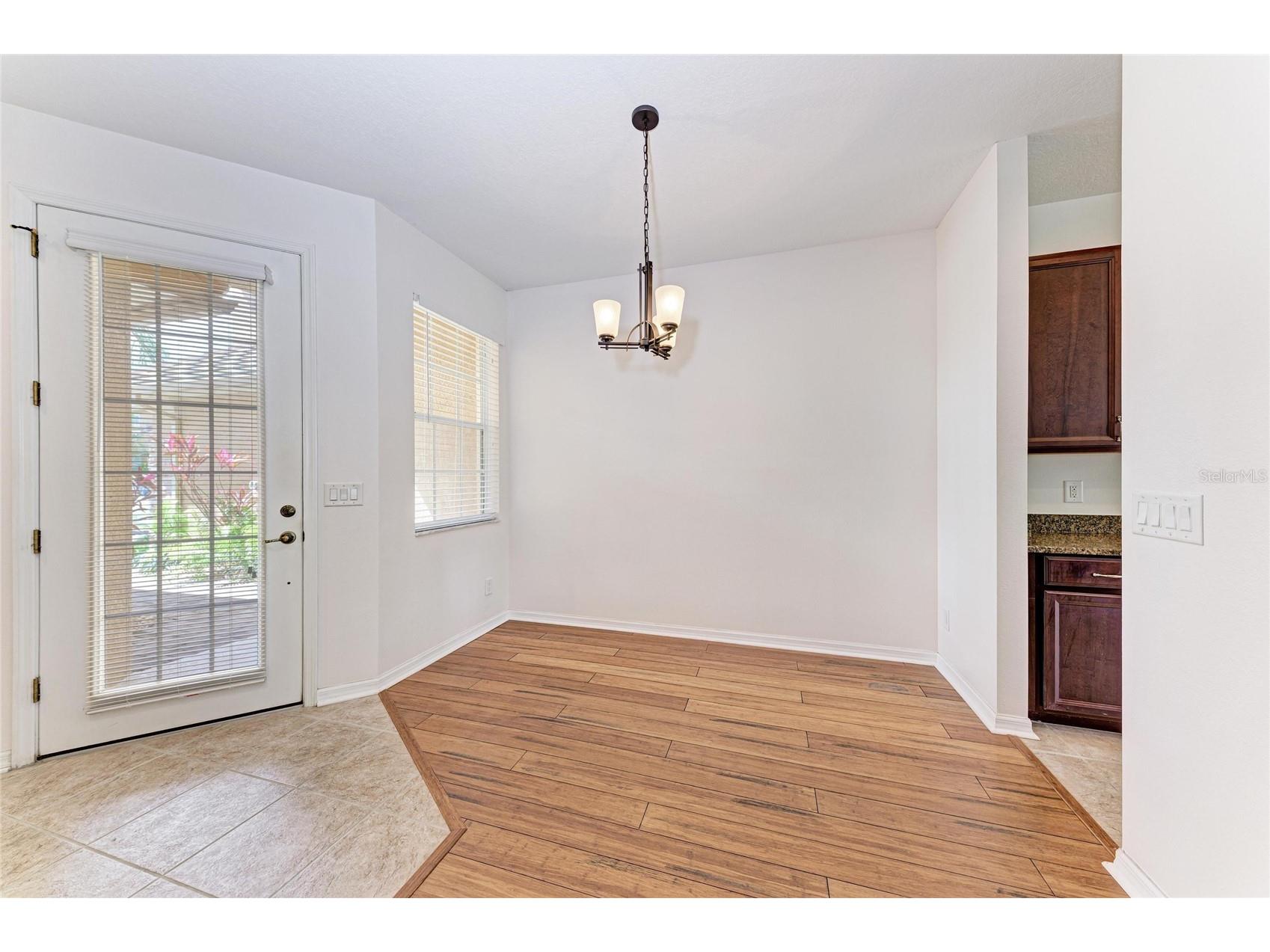 8160 Villa Grande Ct Sarasota FL 34243 A4685128 image13
