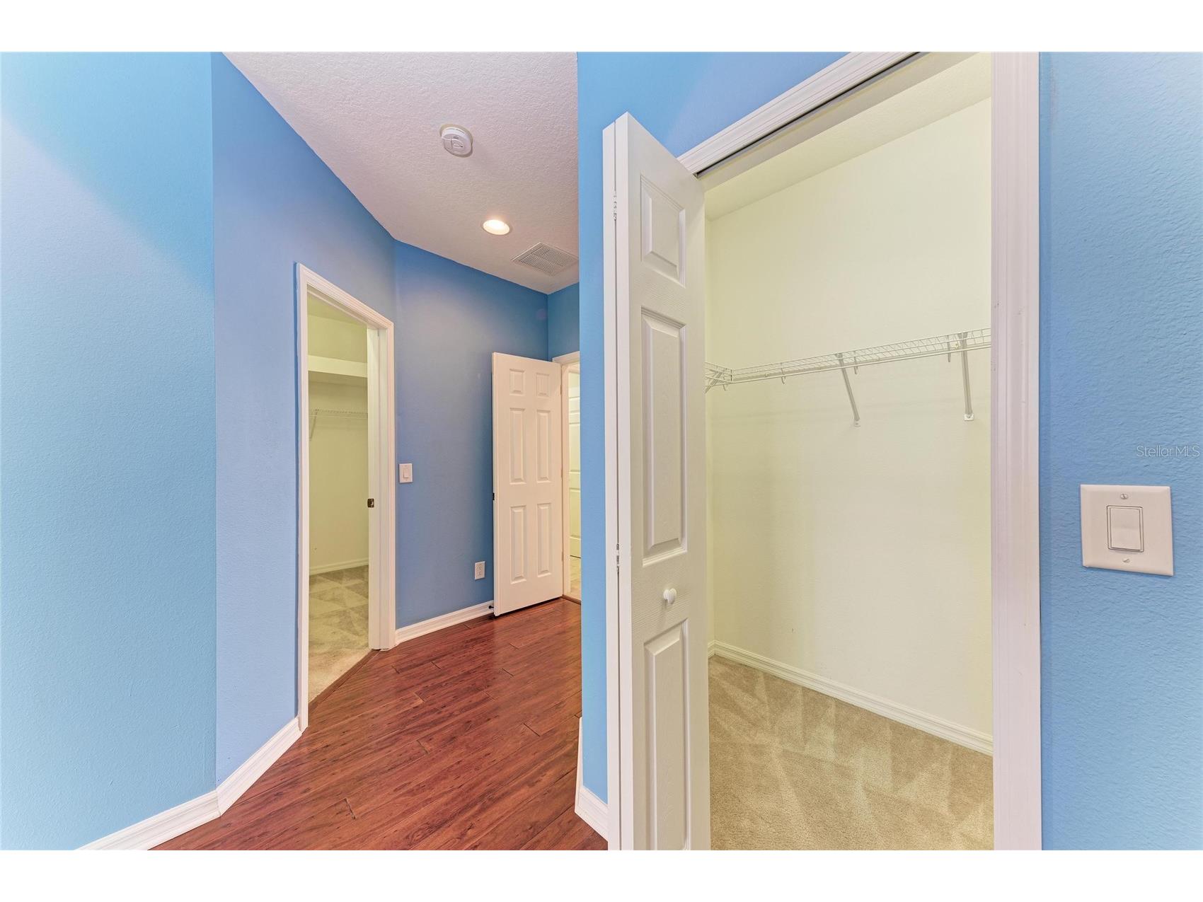 8160 Villa Grande Ct Sarasota FL 34243 A4685128 image23