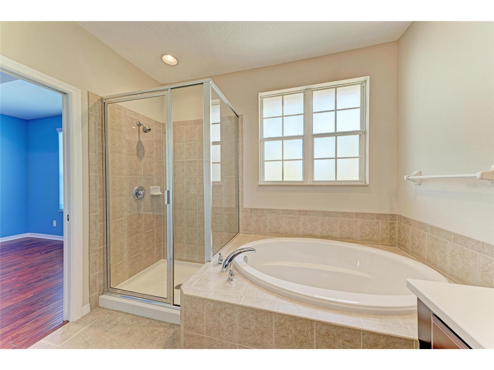 8160 Villa Grande Ct Sarasota FL 34243 A4685128 image26