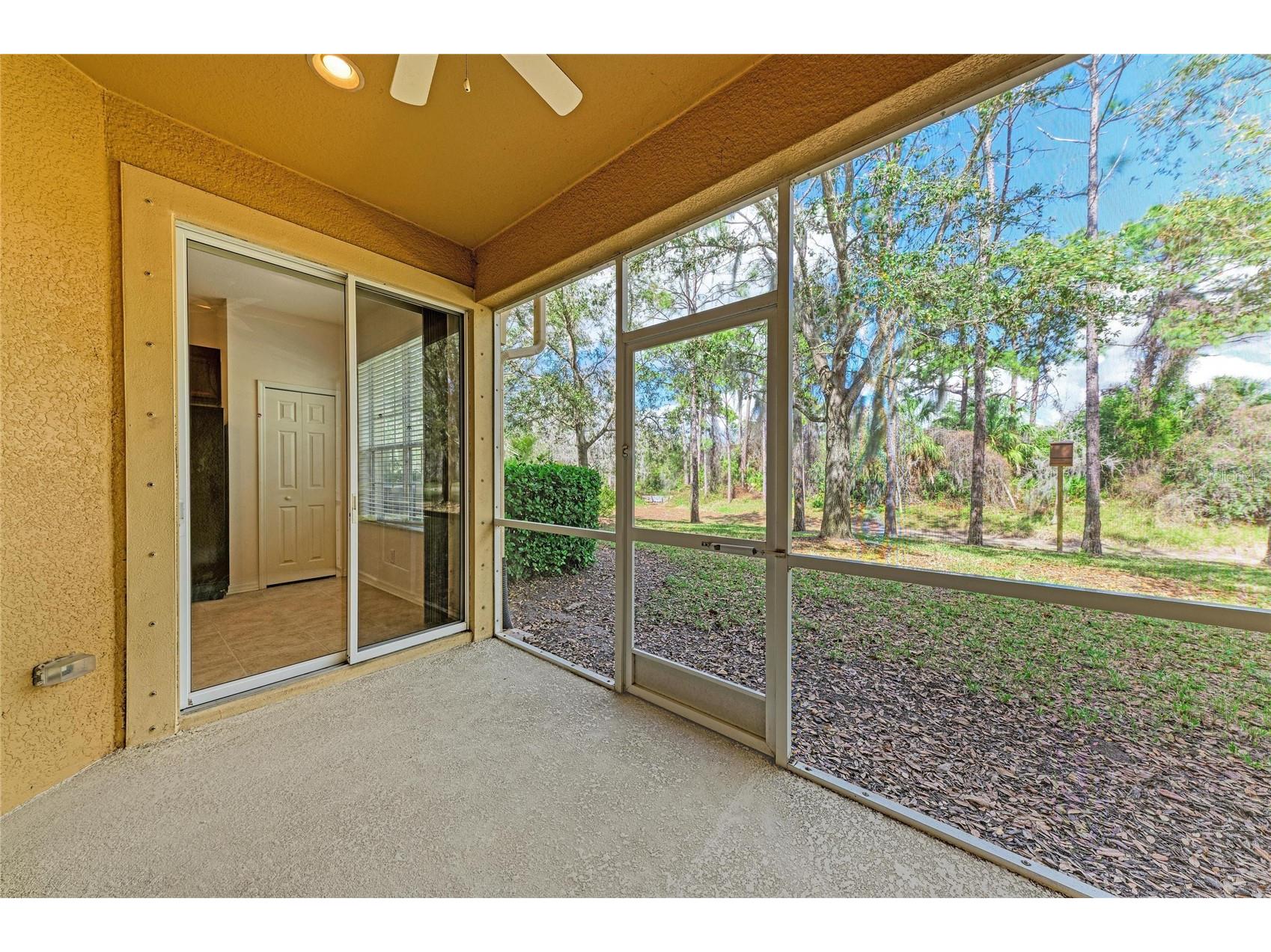 8160 Villa Grande Ct Sarasota FL 34243 A4685128 image37