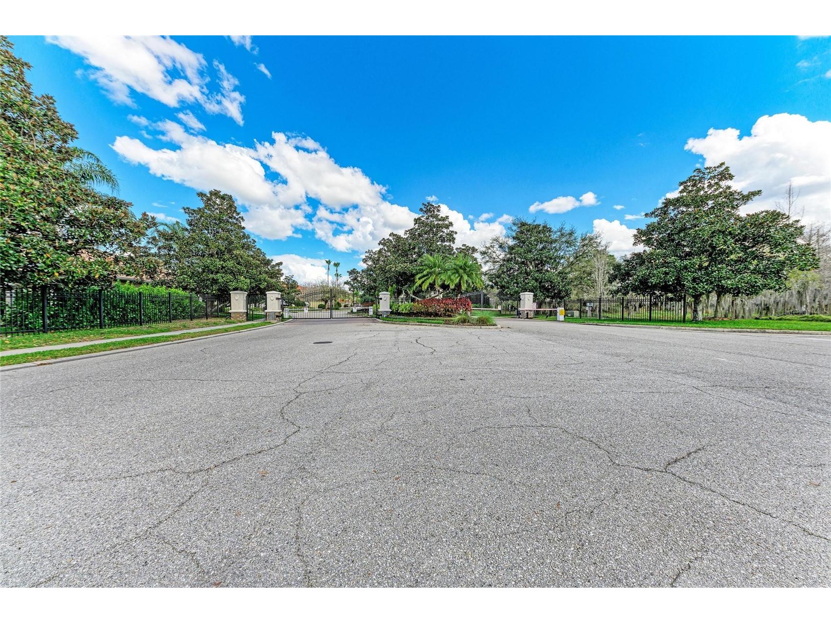 8160 Villa Grande Ct Sarasota FL 34243 A4685128 image40