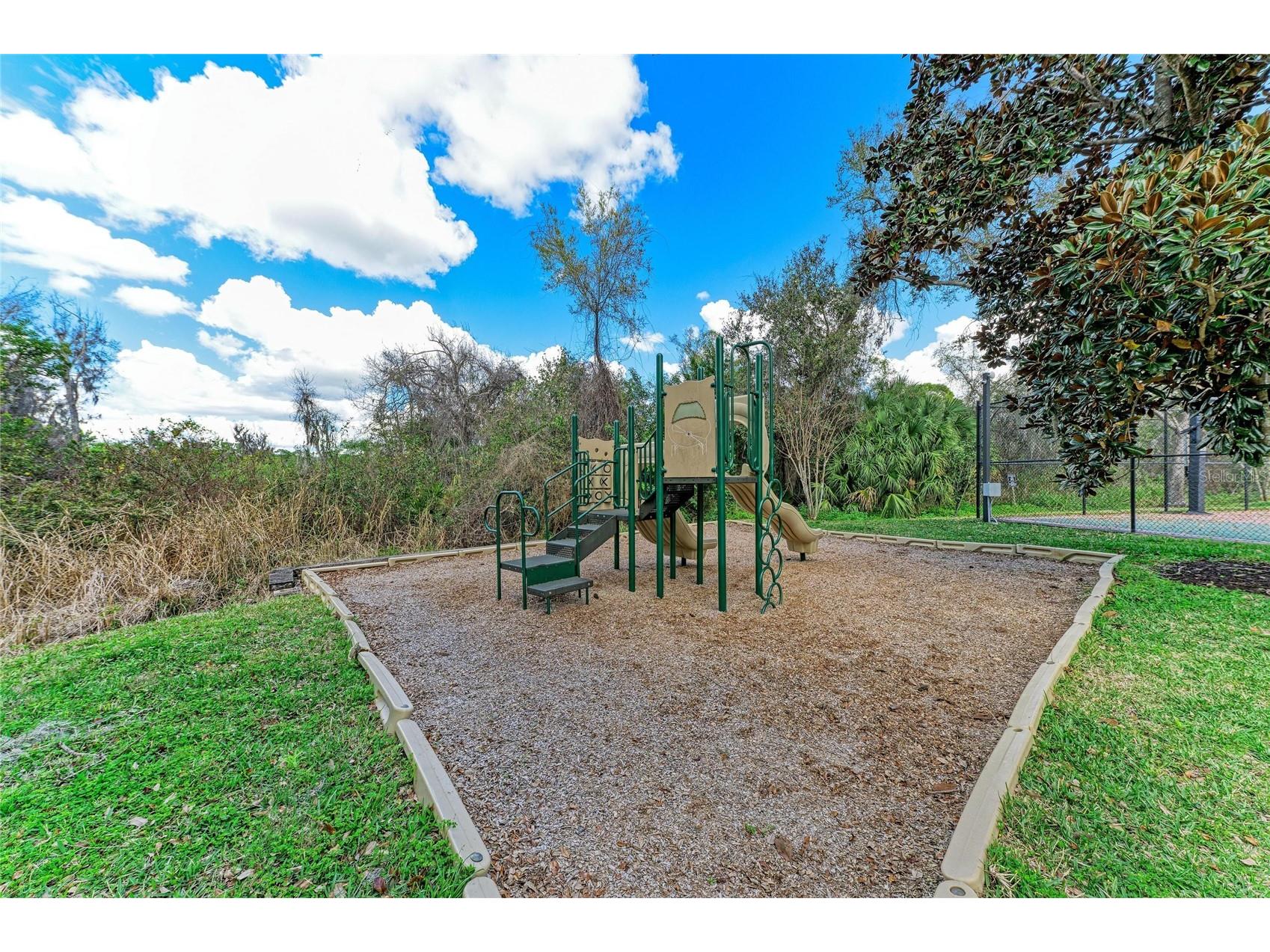 8160 Villa Grande Ct Sarasota FL 34243 A4685128 image43
