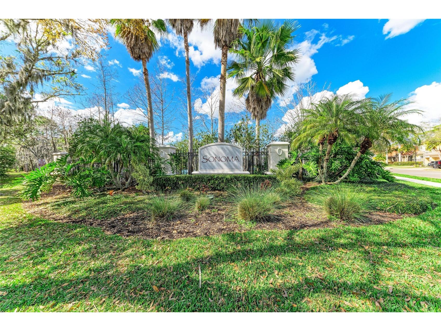 8160 Villa Grande Ct Sarasota FL 34243 A4685128 image46