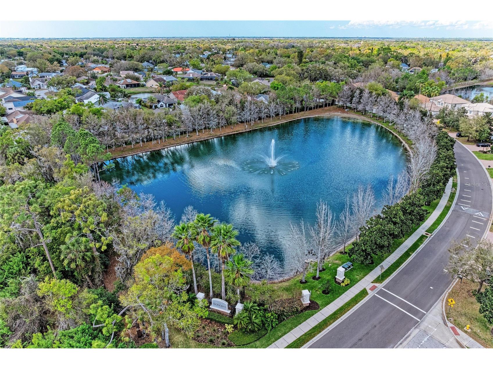 8160 Villa Grande Ct Sarasota FL 34243 A4685128 image48