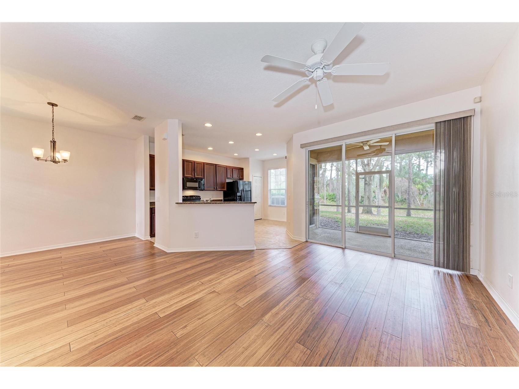 8160 Villa Grande Ct Sarasota FL 34243 A4685128 image7