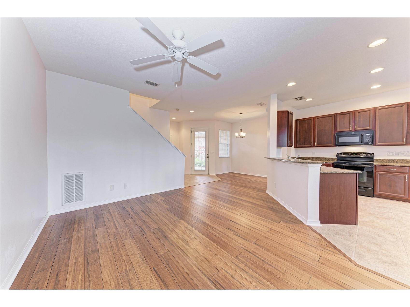 8160 Villa Grande Ct Sarasota FL 34243 A4685128 image8