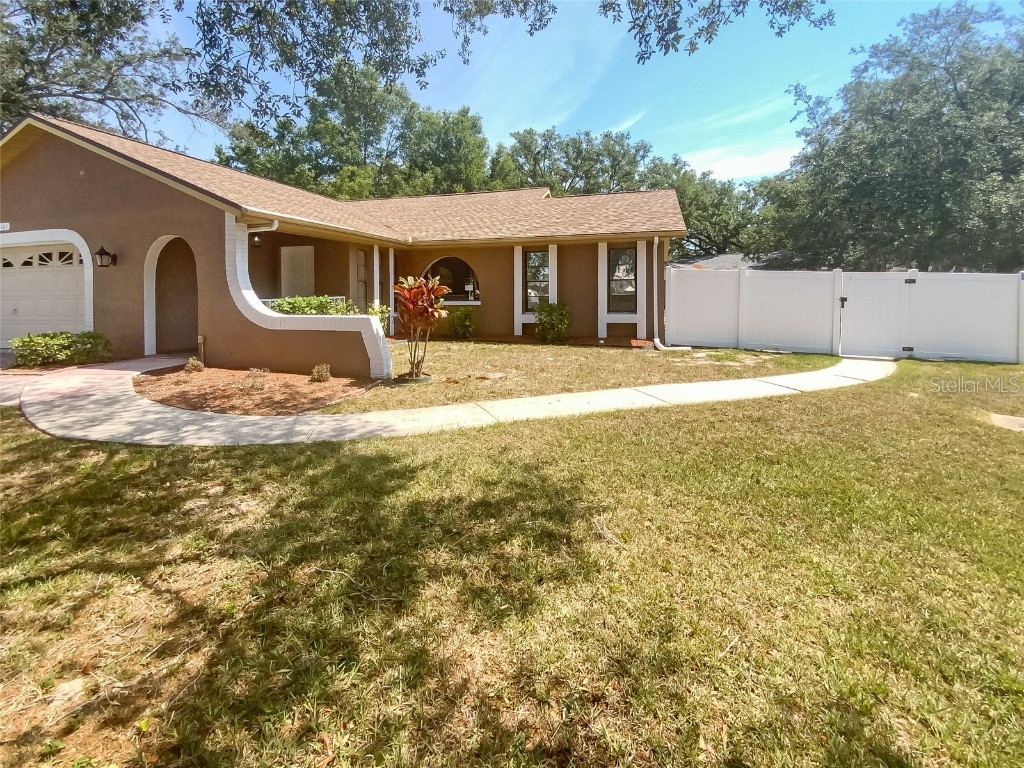 8161 Omaha Circle Spring Hill FL 34606 O6203082 image1