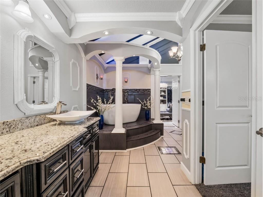 8162 Oak Park Road Orlando FL 32819 O6365197 image12