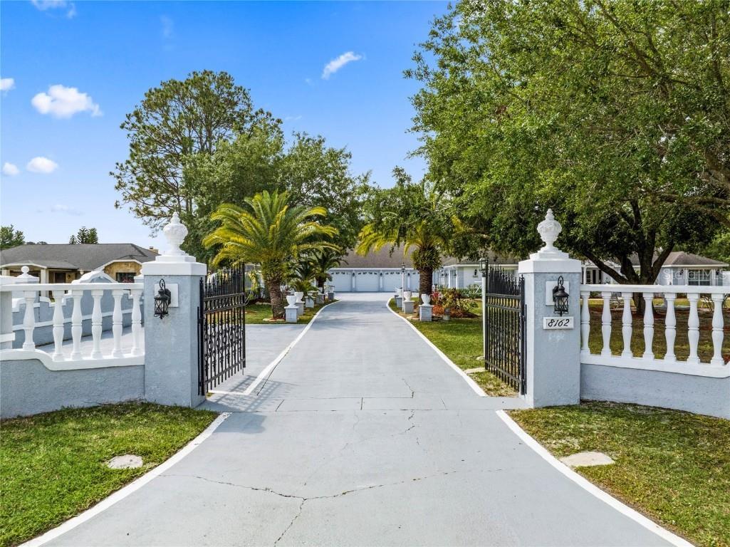 8162 Oak Park Road Orlando FL 32819 O6365197 image2