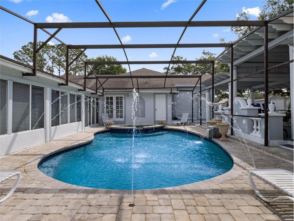 8162 Oak Park Road Orlando FL 32819 O6365197 image4