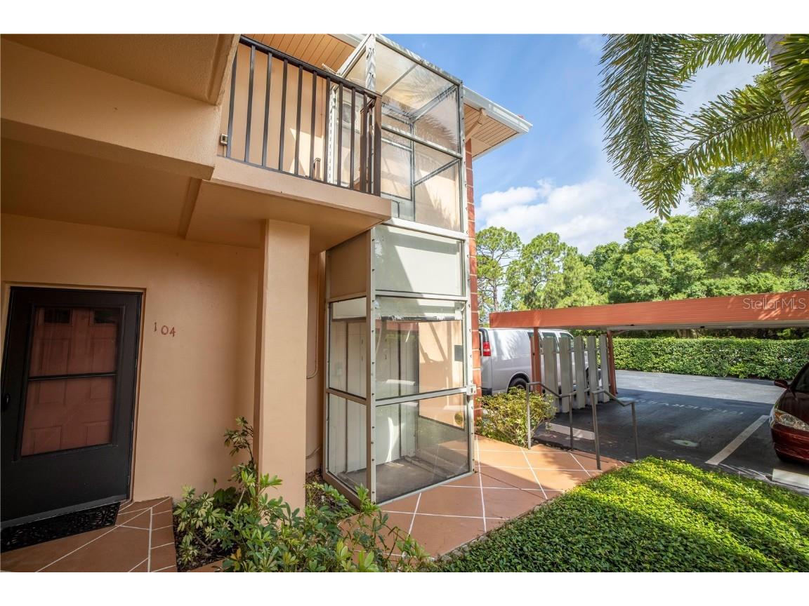 8162 Terrace Garden Drive N #204 Saint Petersburg FL 33709 U8172531 image1