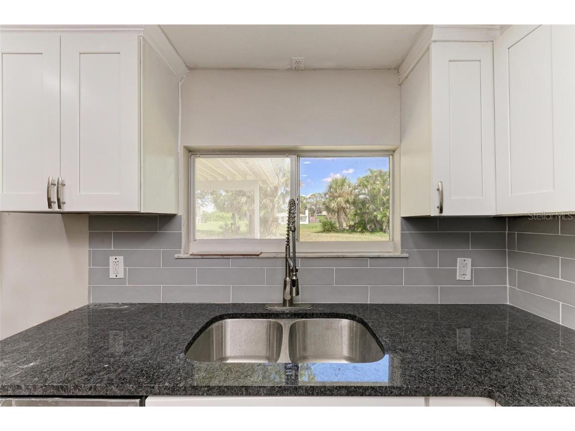 8164 Robert Street Englewood FL 34224 A4664250 image8