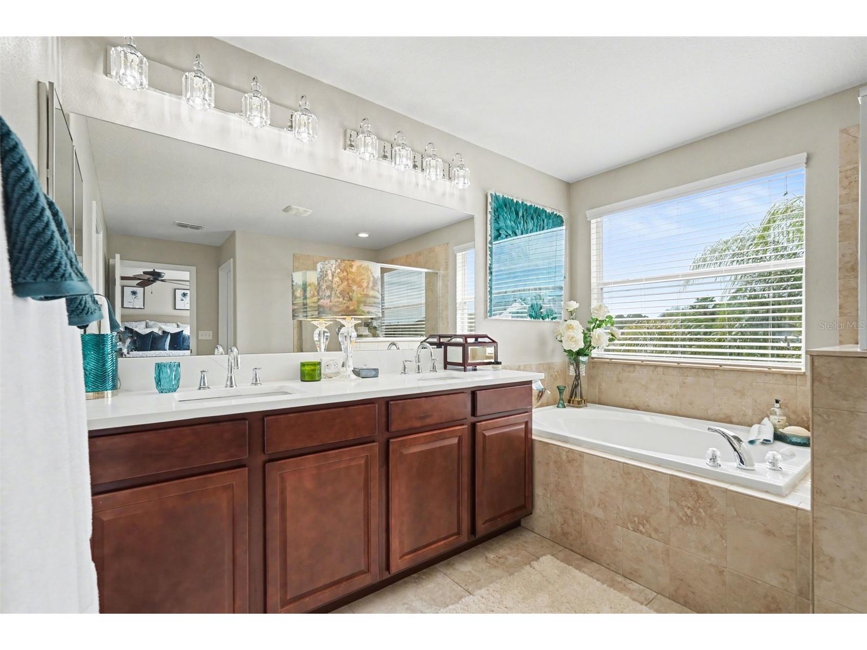 8165 Faire Frost Lane Land O Lakes FL 34637 TB8487813 image32