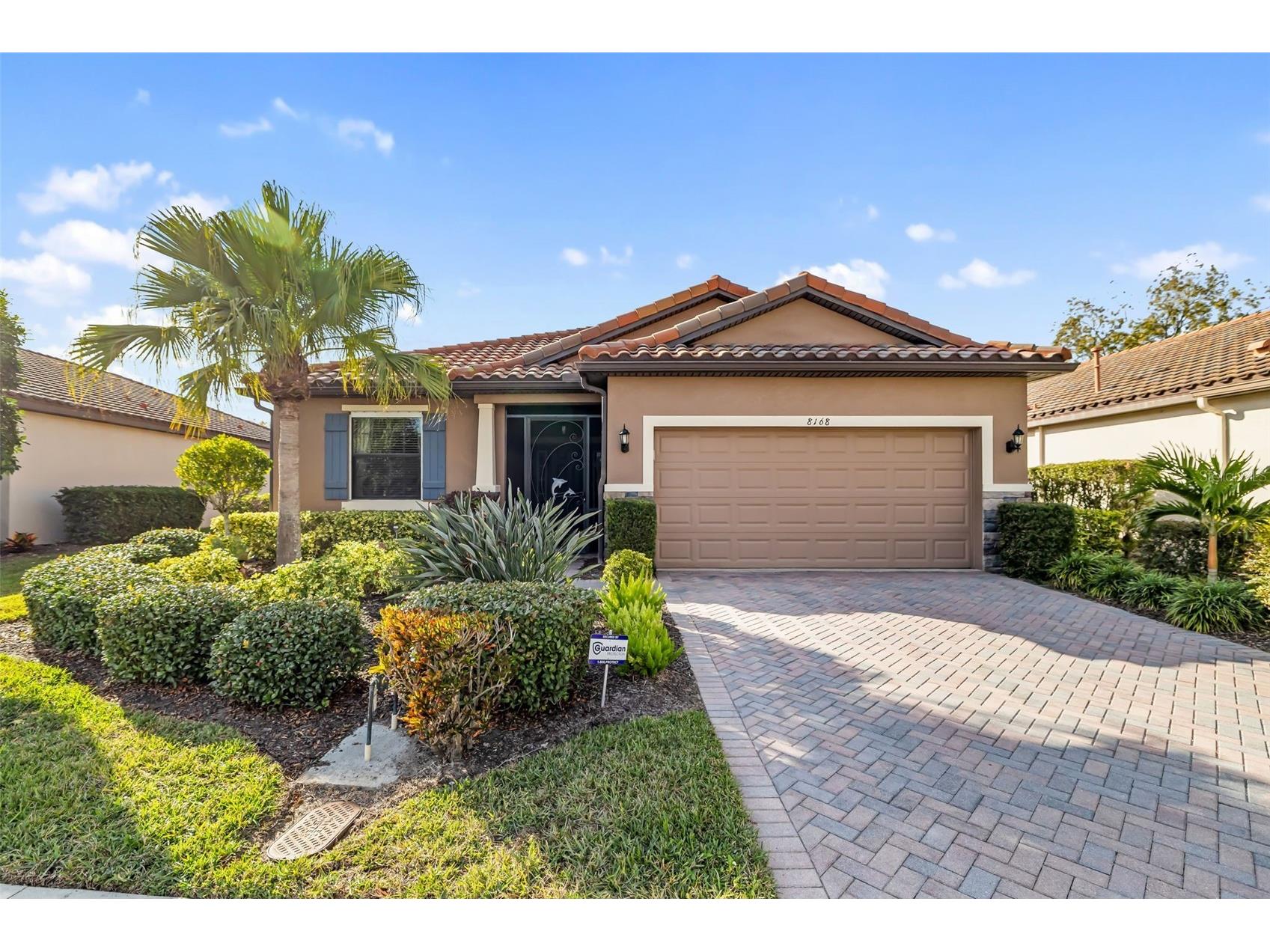 8168 36th Street E Sarasota FL 34243 A4674203 image1