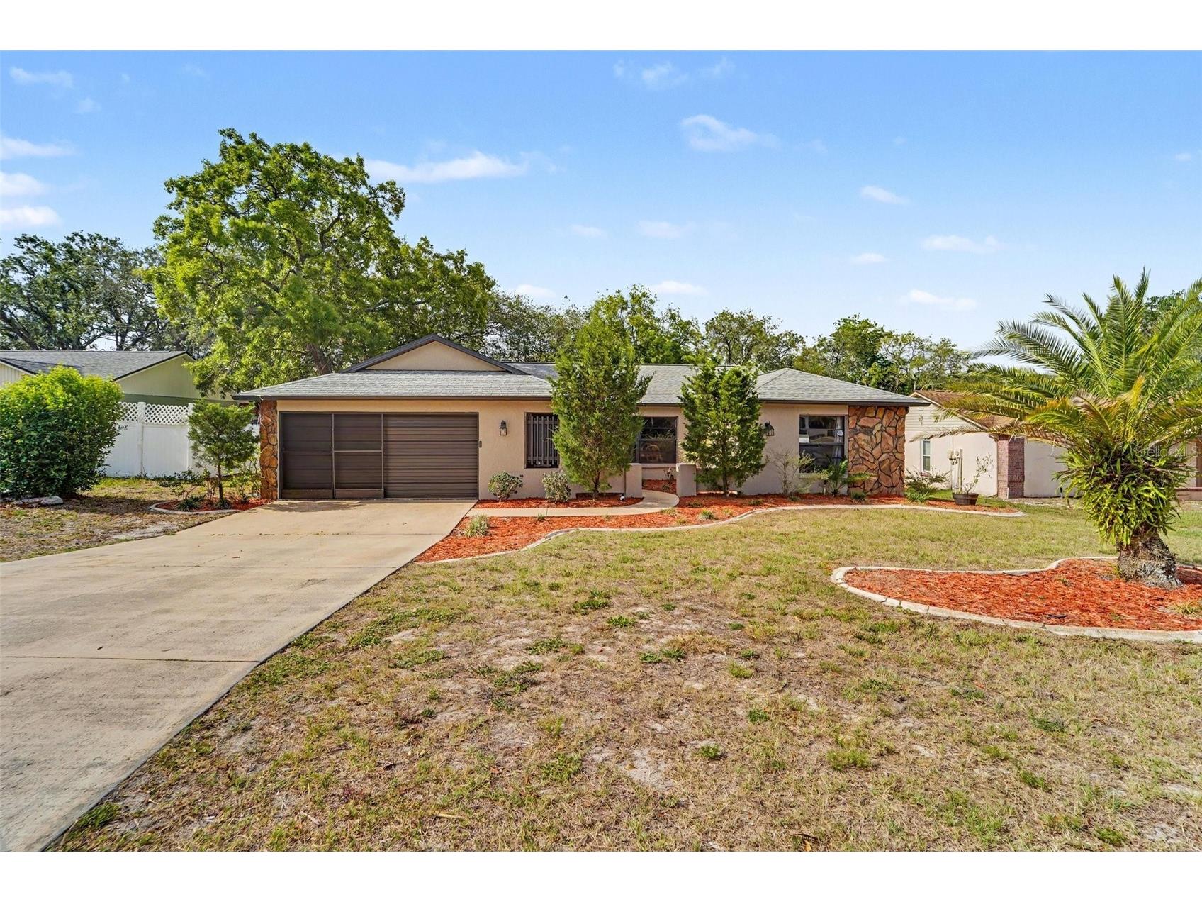 8168 Philatelic Drive Spring Hill FL 34606 TB8506967 image1