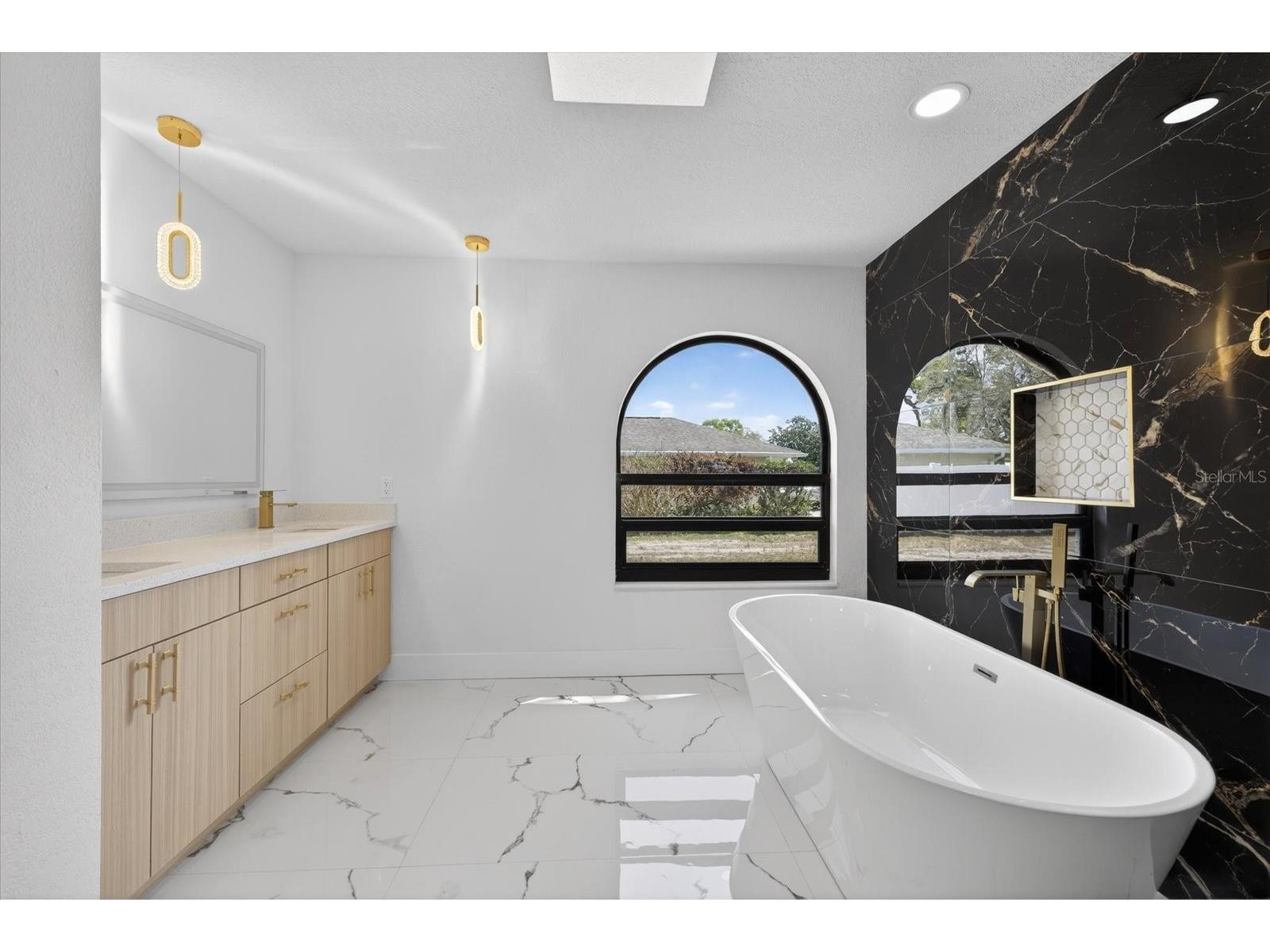 8169 Berkeley Manor Boulevard Spring Hill FL 34606 TB8494697 image33