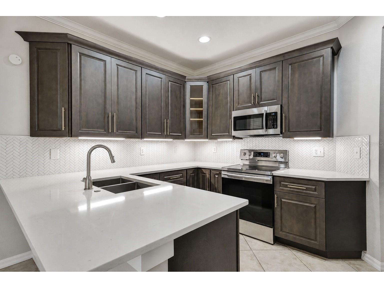 8169 Stone Leaf Lane Tampa FL 33647 TB8532255 image5