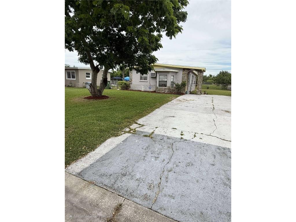 817 29th Street E Bradenton FL 34208 A4664738 image1