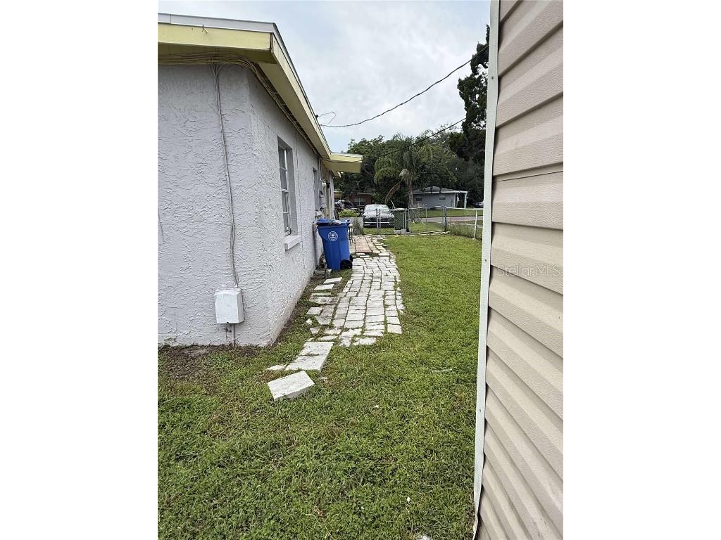817 29th Street E Bradenton FL 34208 A4664738 image11