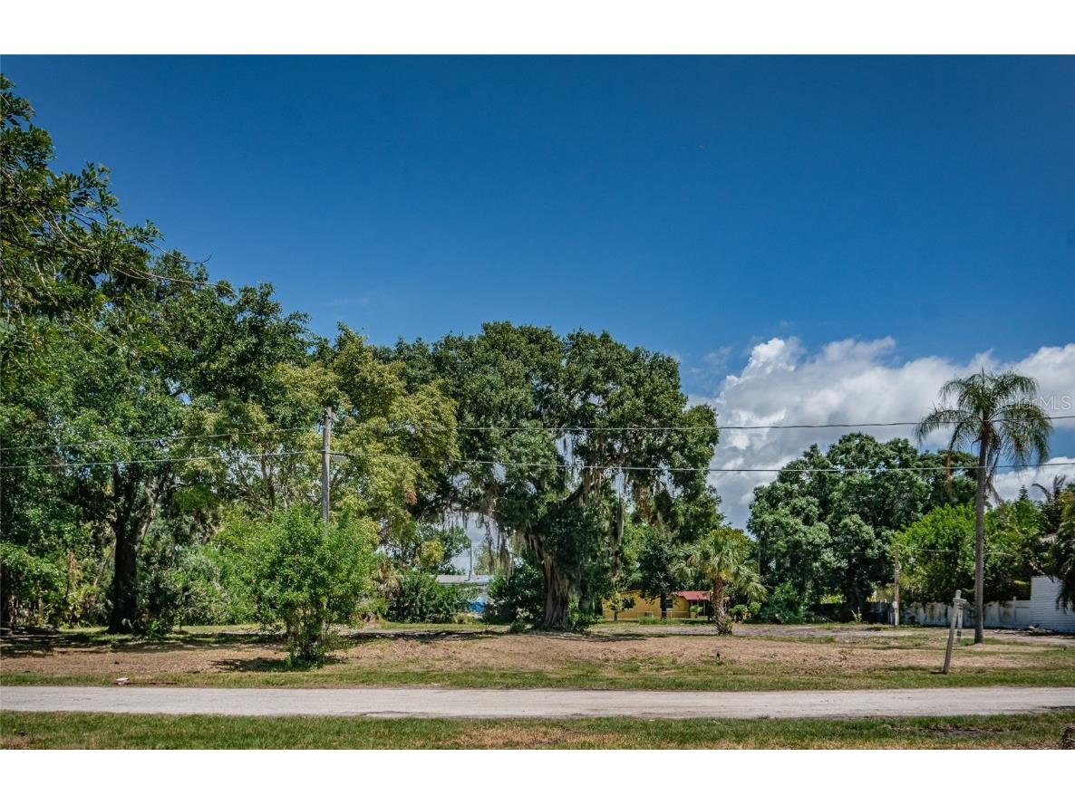 817 2nd Avenue NW Ruskin FL 33570 T3457984 image1