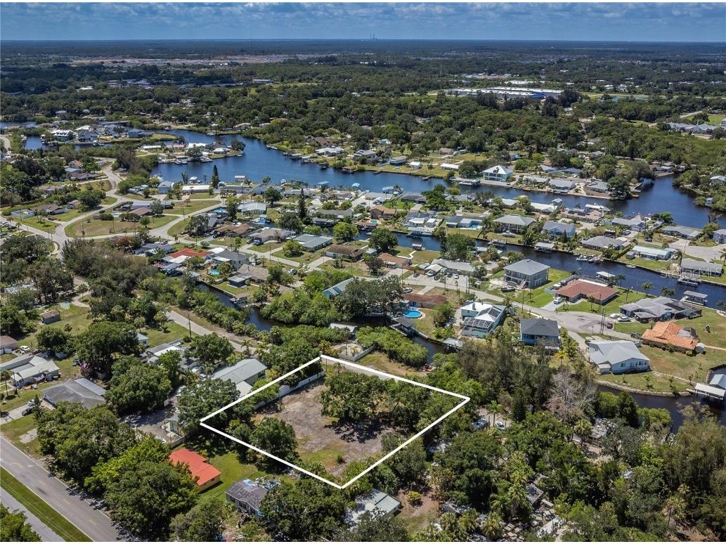 817 2nd Avenue NW Ruskin FL 33570 T3457984 image11