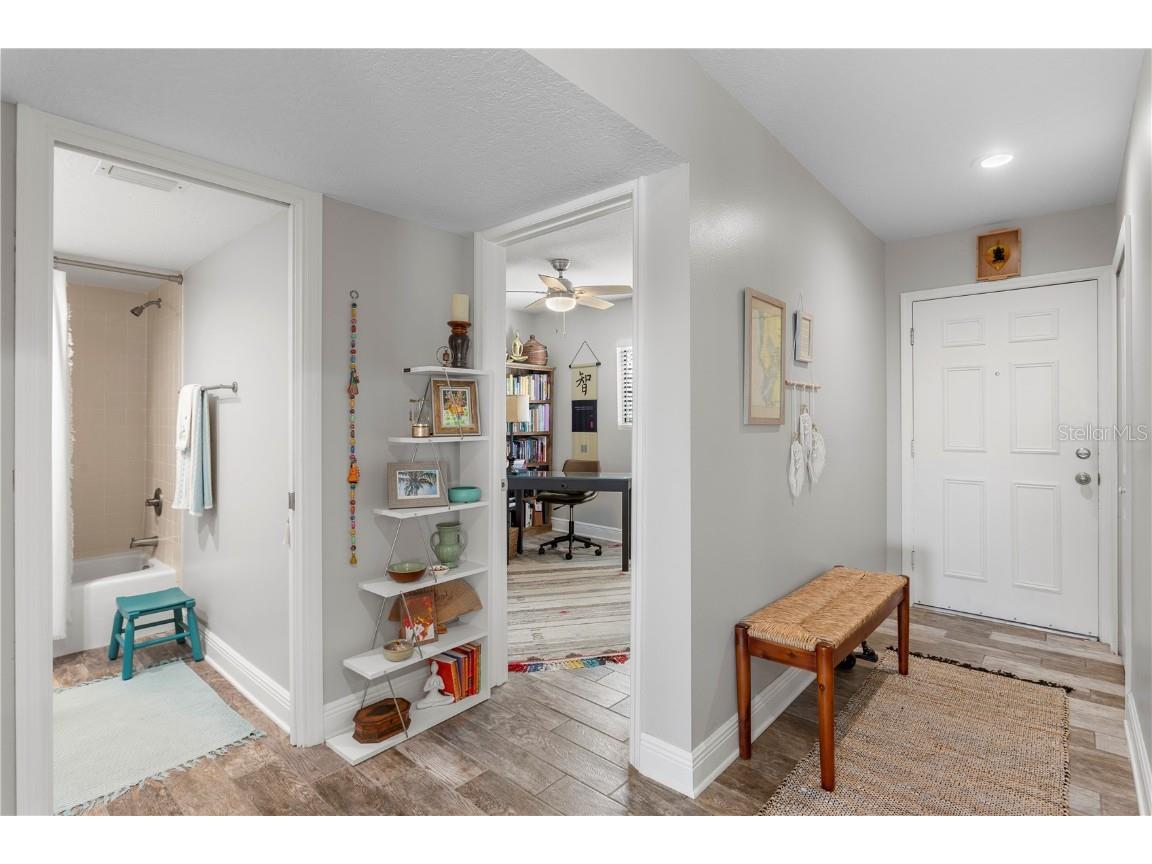 817 Bahia Del Sol Drive #40 Ruskin FL 33570 A4677283 image6