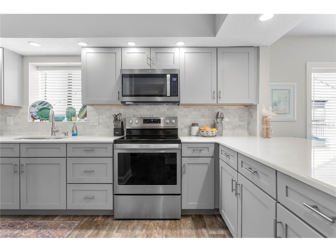 817 Bahia Del Sol Drive #40 Ruskin FL 33570 A4677283 image9