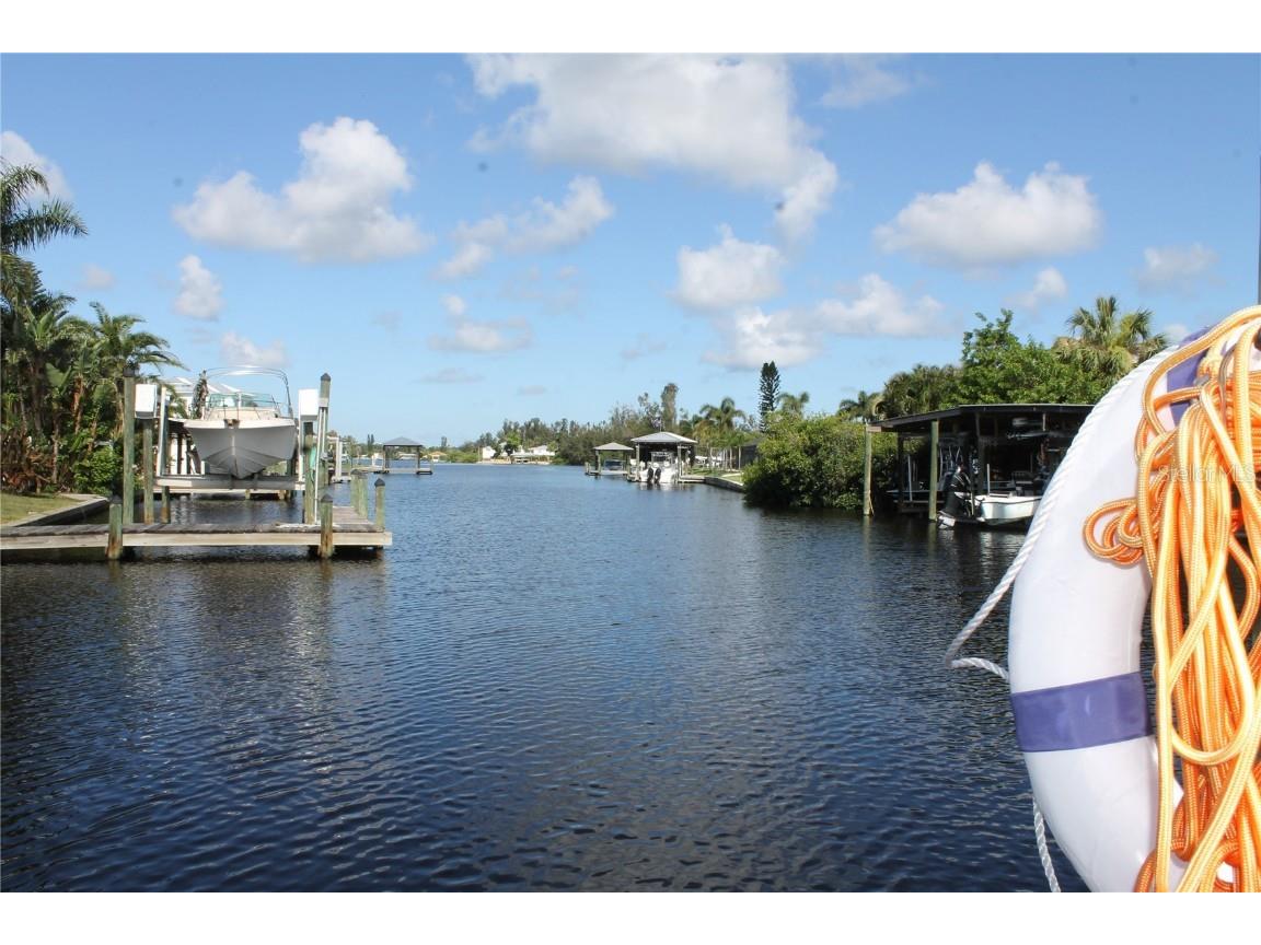 817 Blue Heron Boulevard Ruskin FL 33570 - RUSKIN INLET TO TAMP BAY GC528994 image1