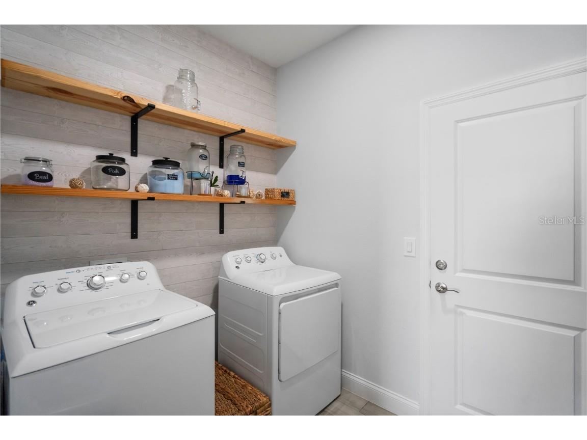 817 Desmoines Place Kissimmee FL 34759 S5135973 image14