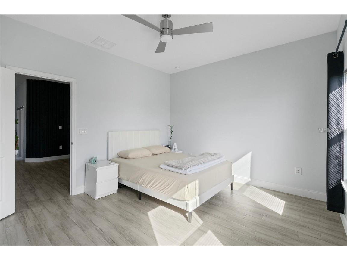 817 Desmoines Place Kissimmee FL 34759 S5135973 image21